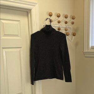 Lord & Taylor Cashmere Turtle Neck Sweater - Charcoal Black - M